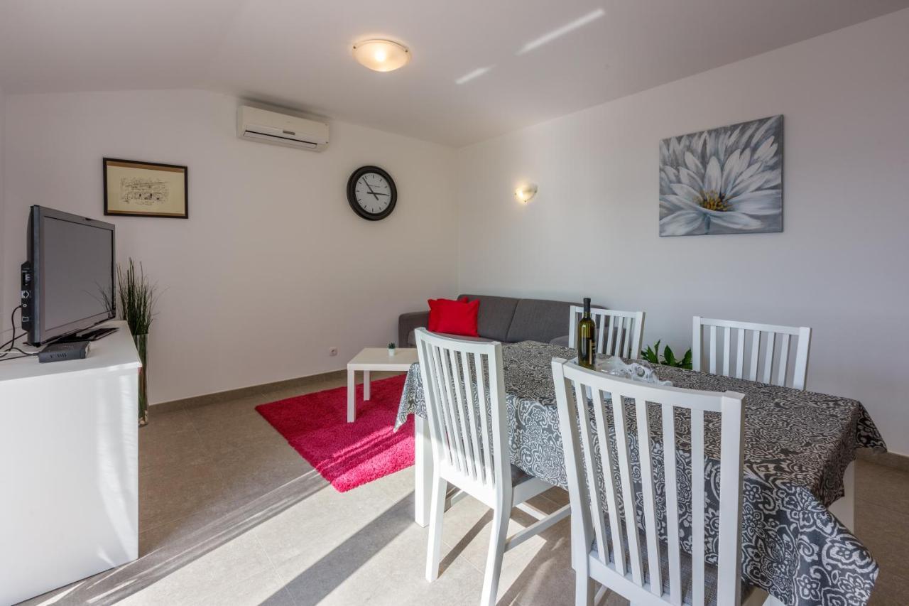 Anton 1 Apartment ซริกเวนิซา ภายนอก รูปภาพ